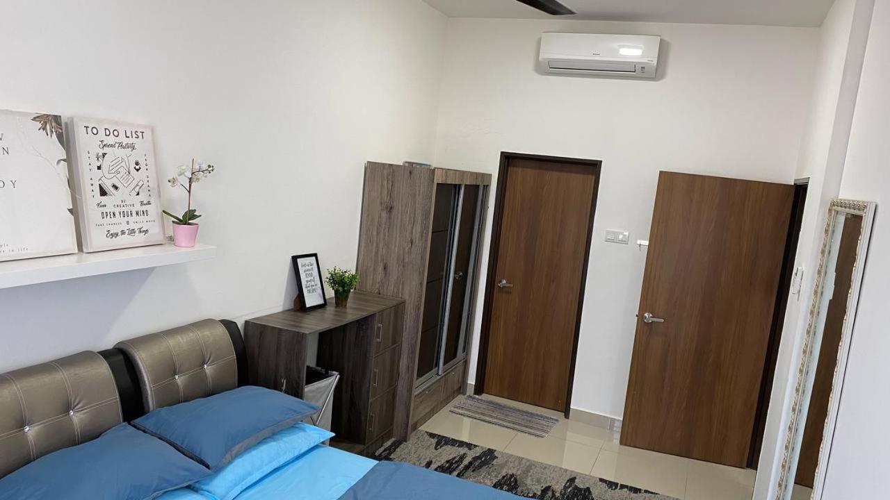 Family Stay, Sepang Klia, Free 2 Parking&Unifi Zewnętrze zdjęcie