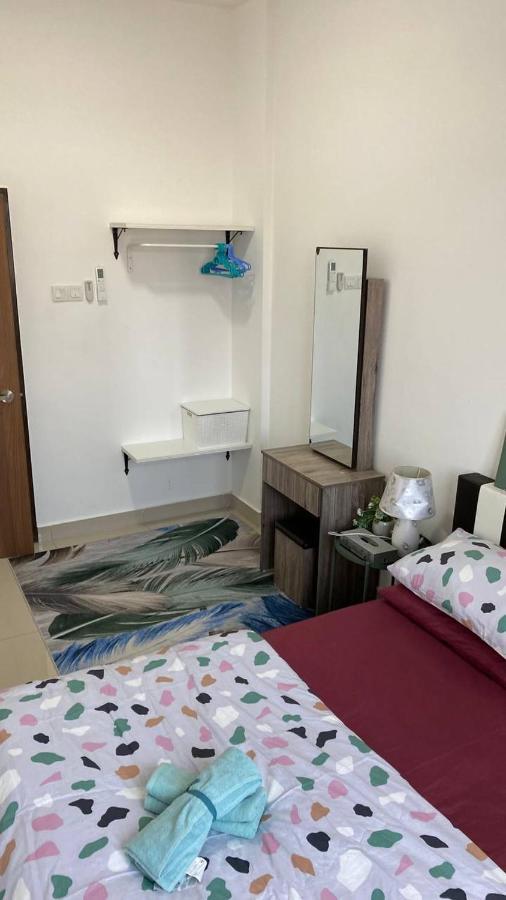 Family Stay, Sepang Klia, Free 2 Parking&Unifi Zewnętrze zdjęcie